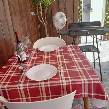 In * Ciudad Quesada